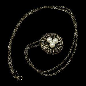 Gold Tone Wire Wrap Faux Pearl Bird Nest Necklace